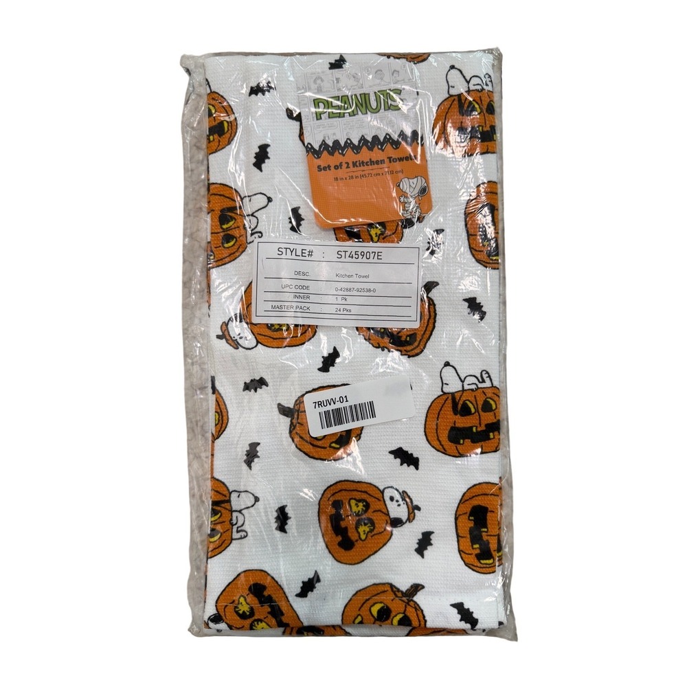 Peanuts Halloween Kitchen Towels Set of 2 Jack O Lantern Snoopy Bats‎